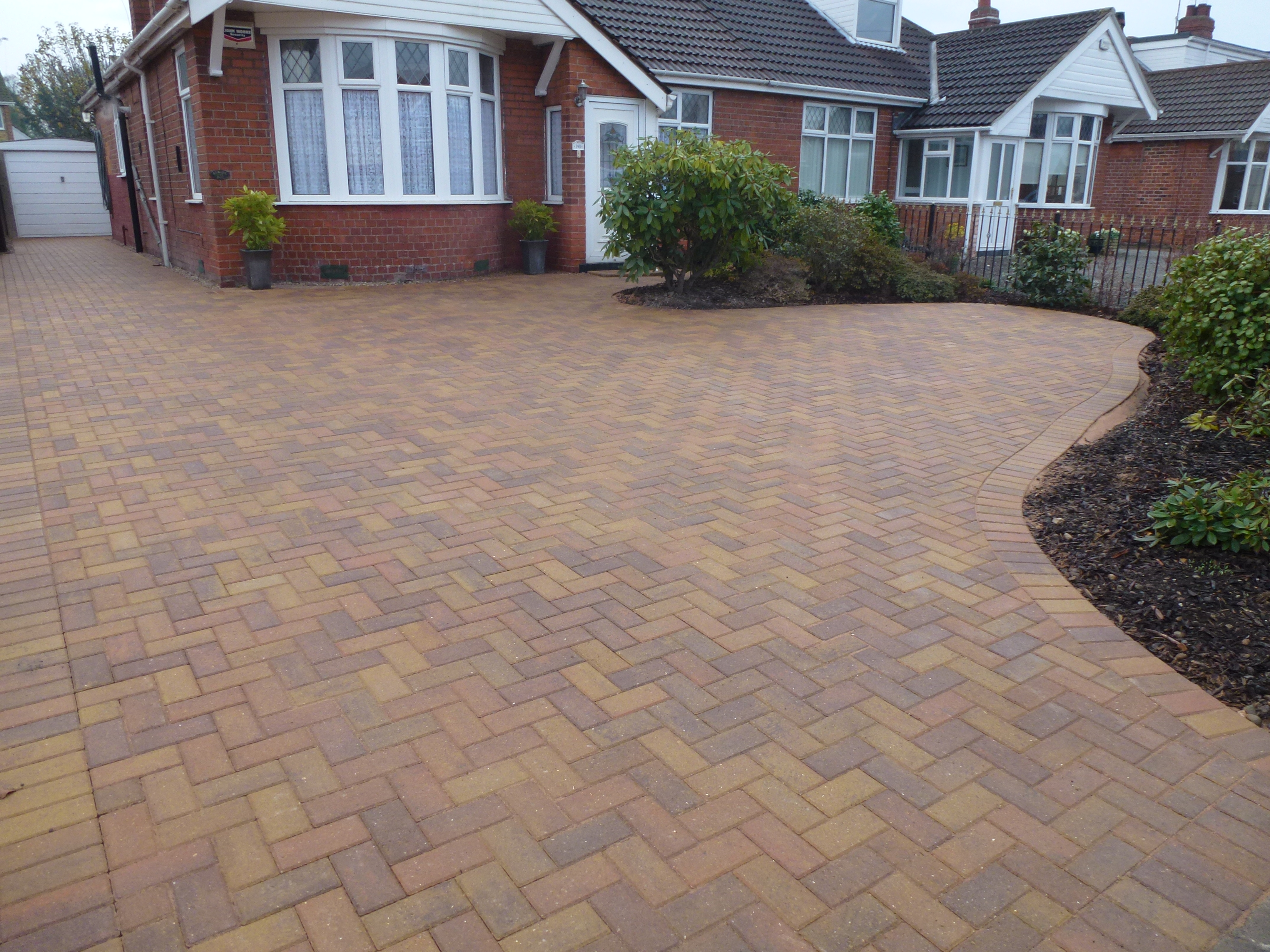 Block paved driveway in autumn tones laid by Connoisseur Paving in Hull